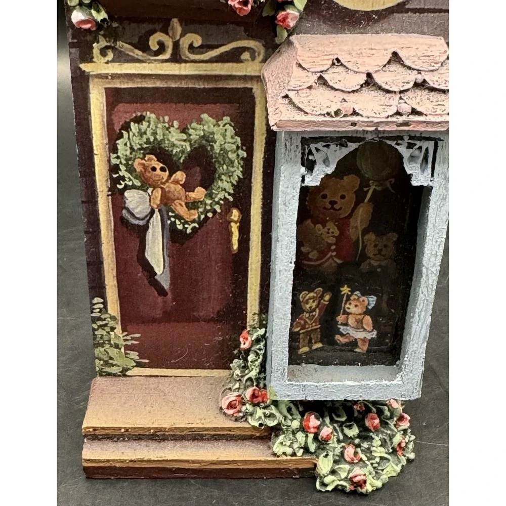 Gail Duke Tea Room Duke Street Collectibles Shelf Sitter House